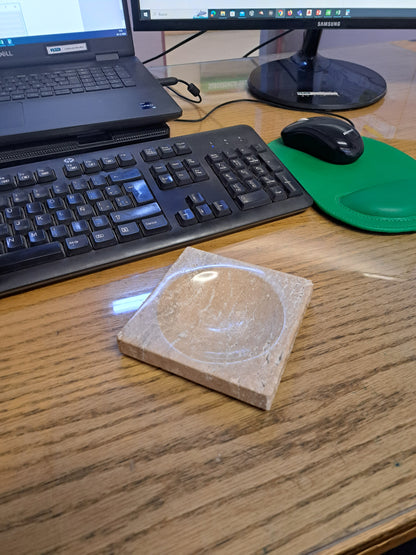 Cenicero de mármol travertino