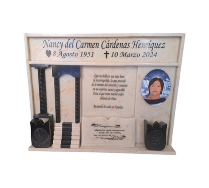 Lapida de nicho con pilares